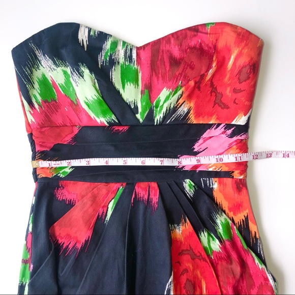 Strapless dress w/ Pockets and Sweetheart Neckline from Le Chateau, size… - Picture 6 of 9